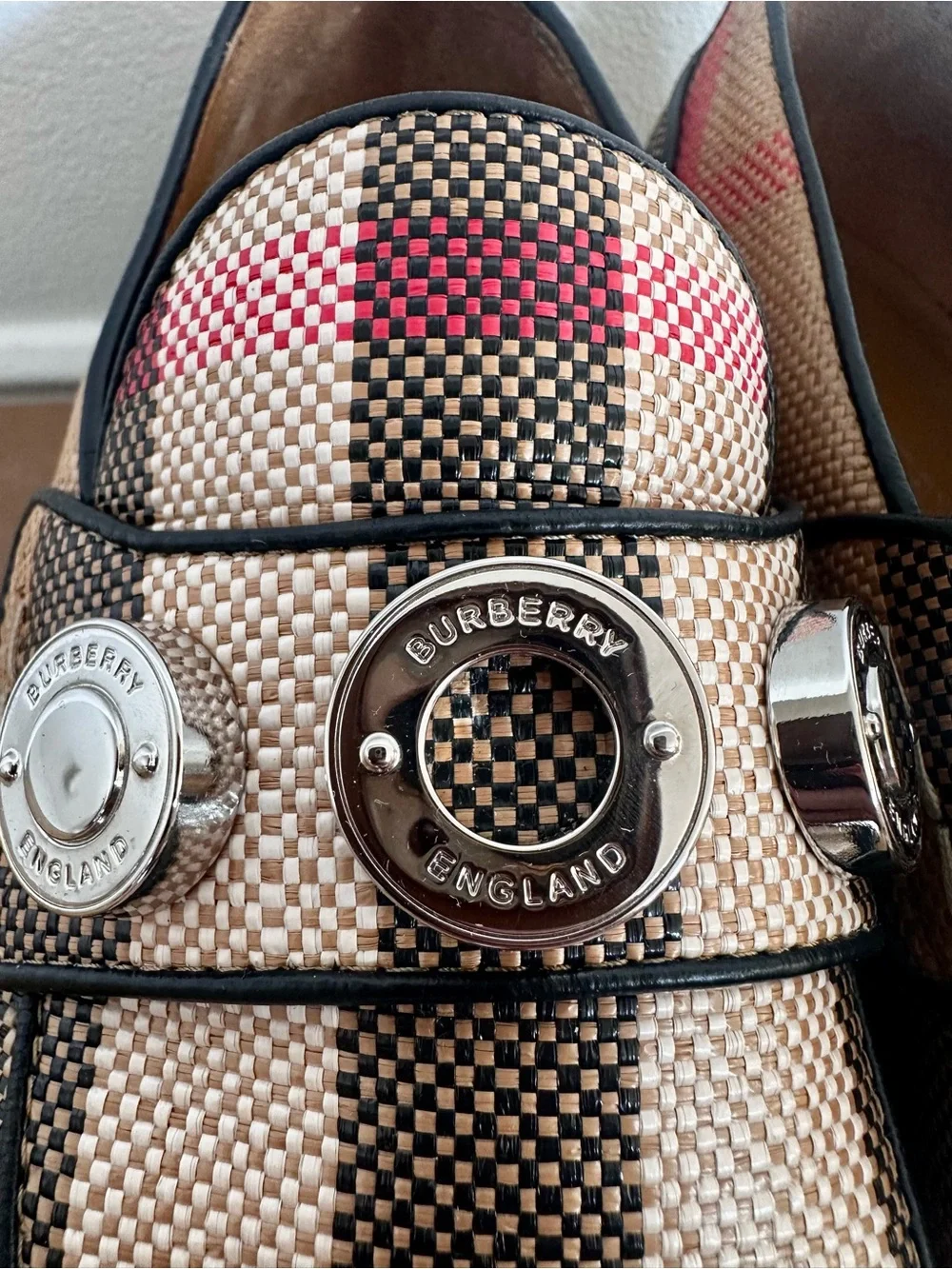 Burberry Broadbrook Signature Burberry check loafers size eu 40